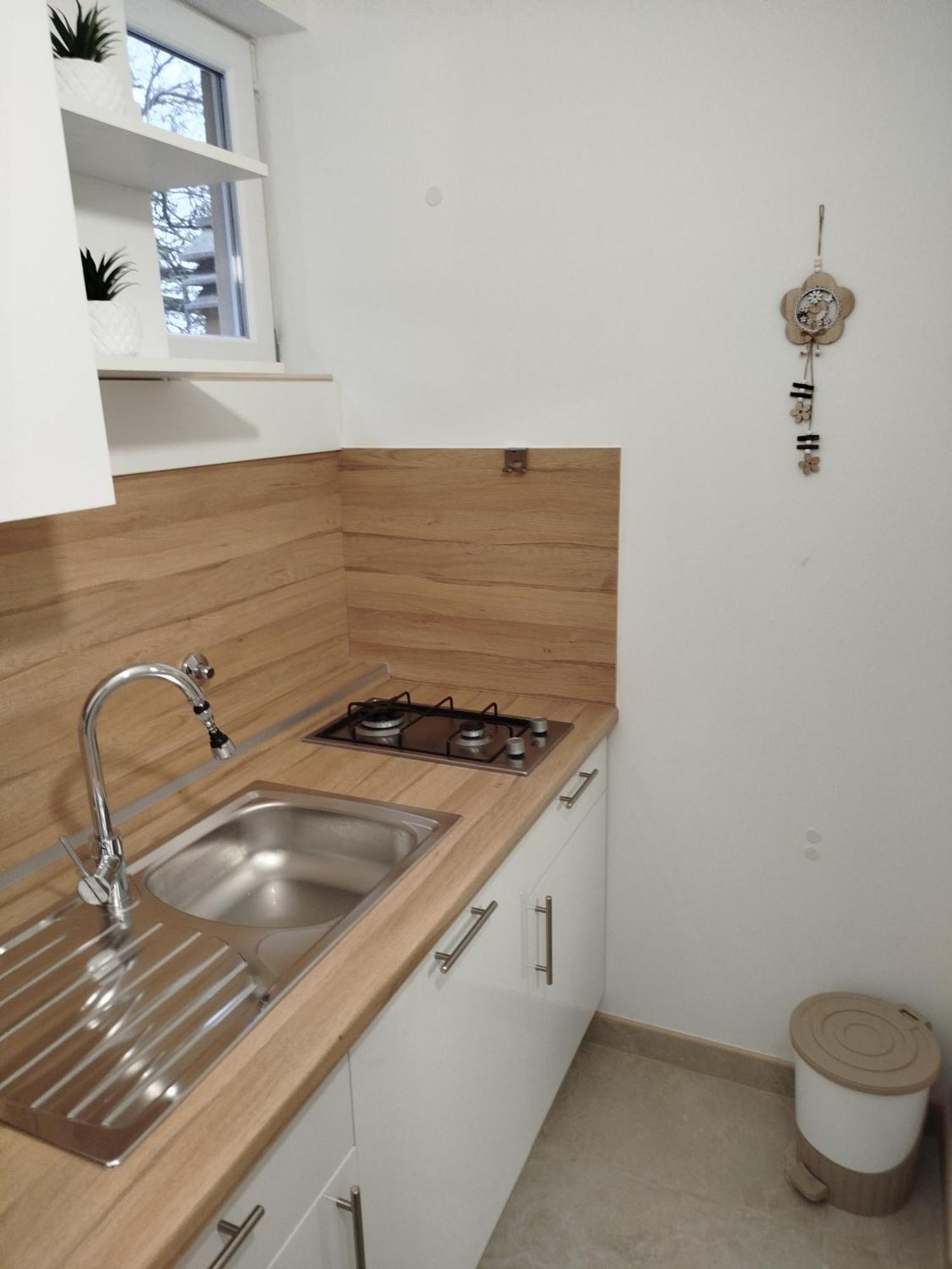 Apartmani - Sobe Cosic 네움 외부 사진