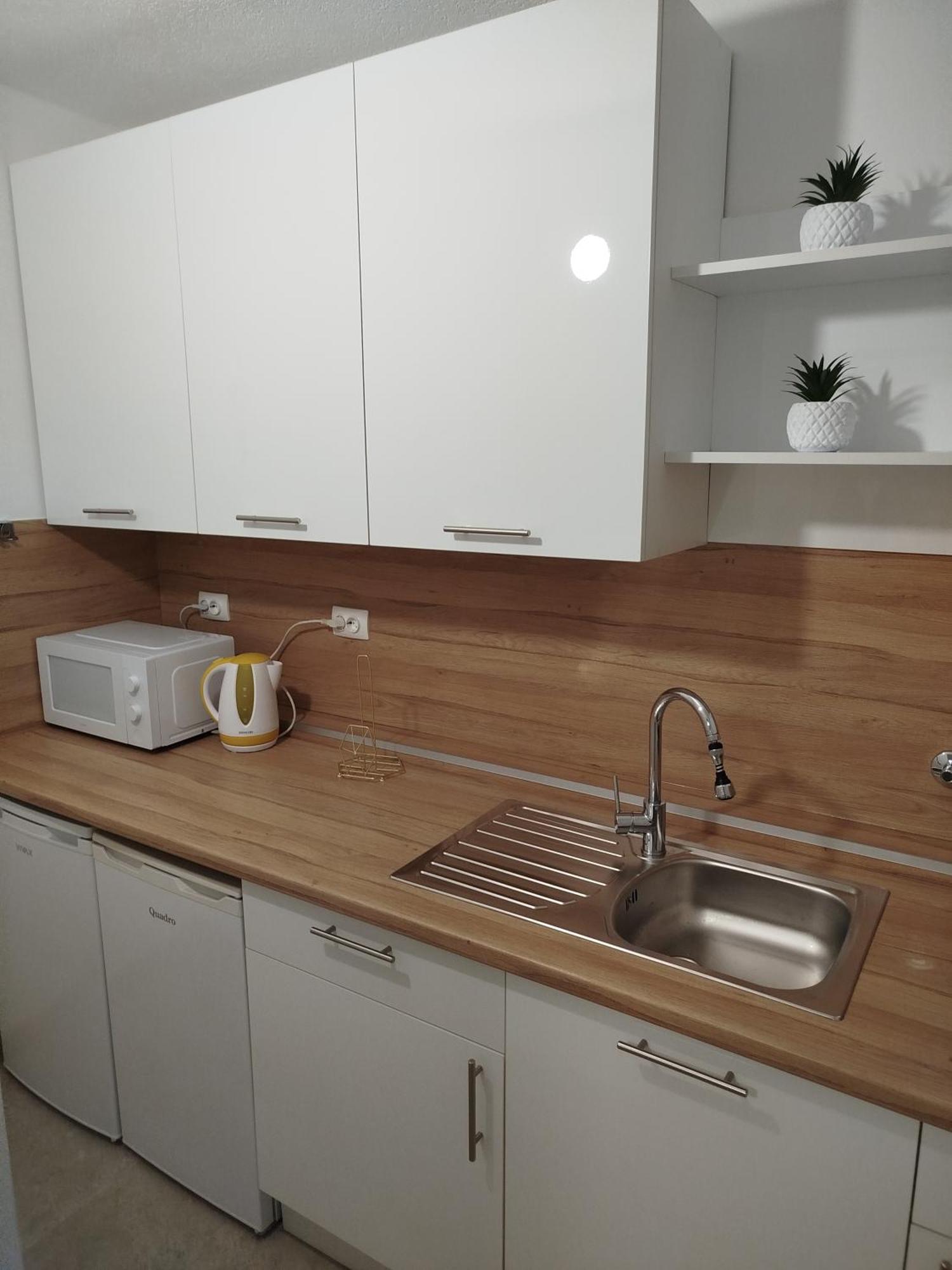 Apartmani - Sobe Cosic 네움 외부 사진